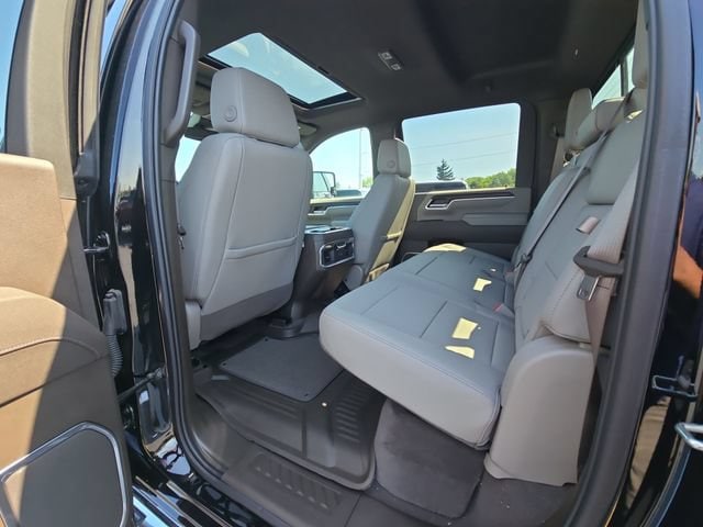 2025 GMC Sierra 2500HD SLT - Photo 22