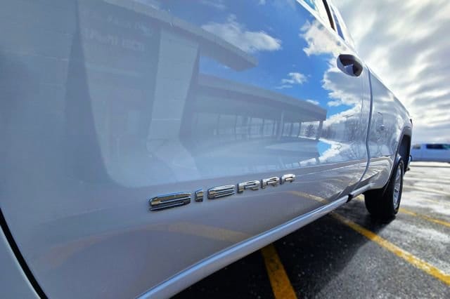 2025 GMC Sierra 1500 Pro - Photo 28