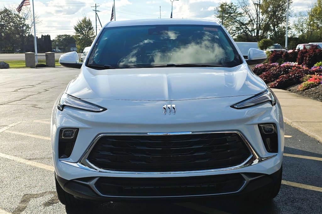 New 2026 Buick Encore GX Preferred SUV