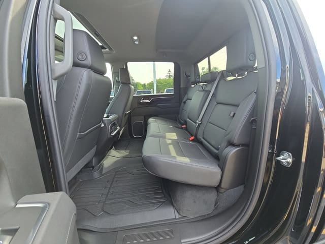 2025 GMC Sierra 2500HD SLT - Photo 26