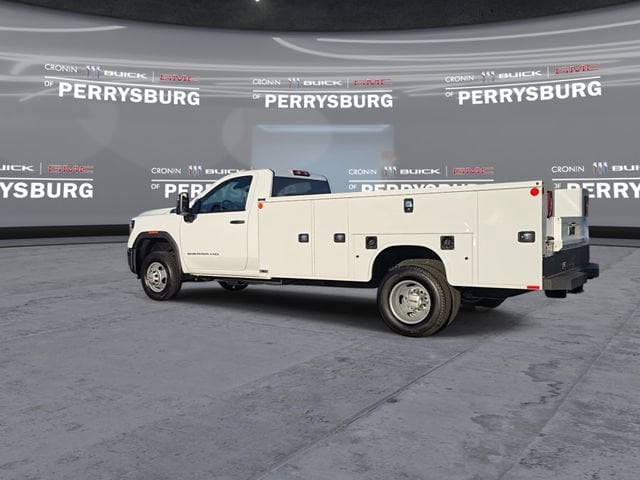 2026 GMC Sierra 3500HD Pro - Photo 6