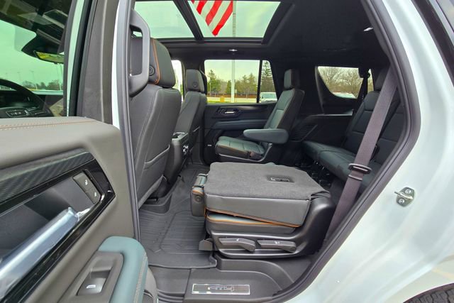2026 GMC Yukon AT4 - Photo 18