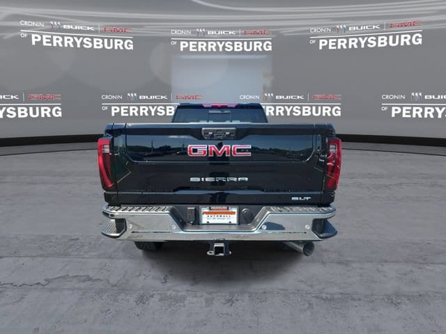 2025 GMC Sierra 2500HD SLT - Photo 7