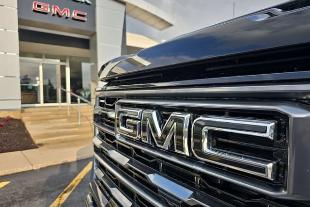2026 GMC Sierra 2500HD AT4 - Photo 32