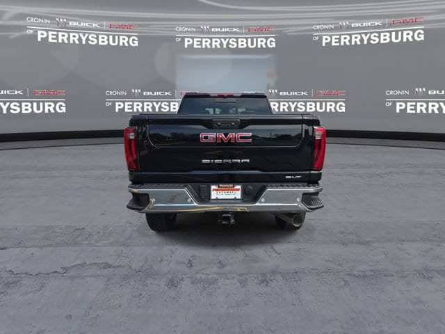 2025 GMC Sierra 2500HD SLT - Photo 7