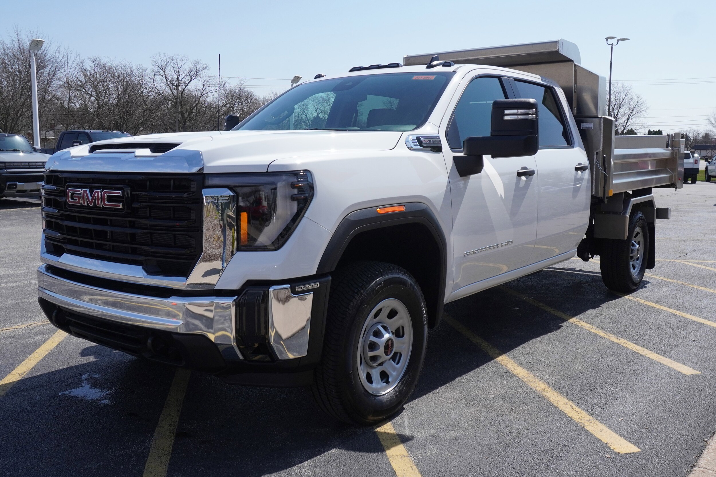 2024 Gmc Sierra 3500 HD Pro photo 3