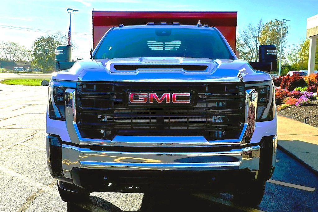 New 2025 GMC Sierra 3500 HD Chassis Cab Pro Truck