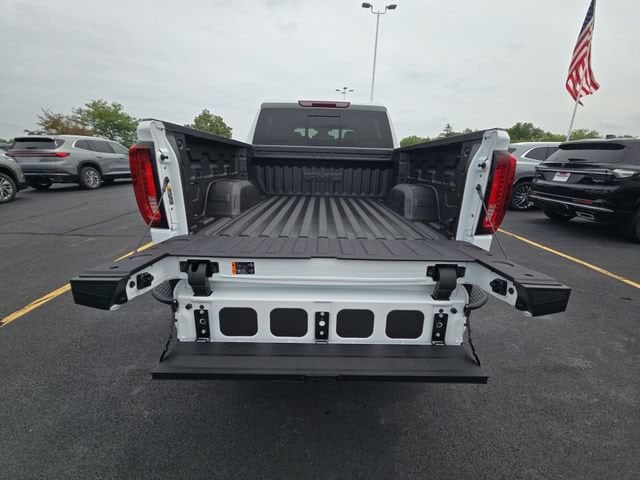 2026 GMC Sierra 1500 SLT - Photo 27