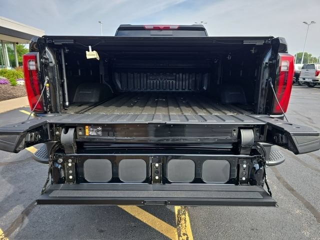 2025 GMC Sierra 2500HD SLT - Photo 27