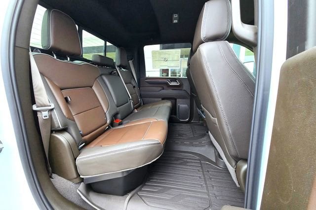 2025 GMC Sierra 2500HD Denali - Photo 14