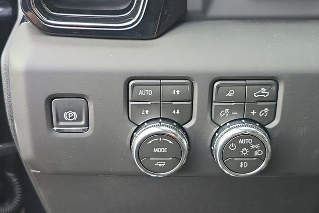 2026 GMC Sierra 2500HD AT4 - Photo 18