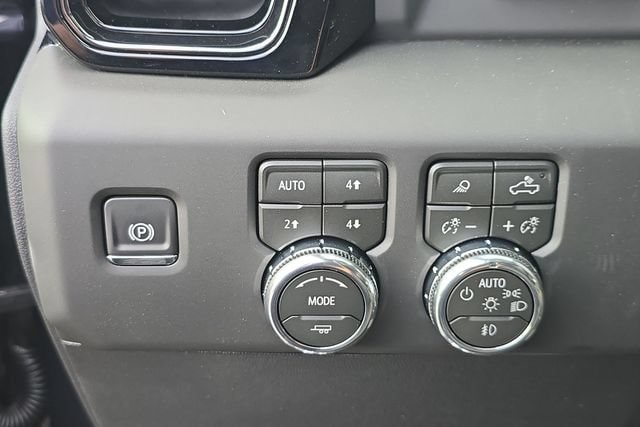 2026 GMC Sierra 2500HD AT4 - Photo 18