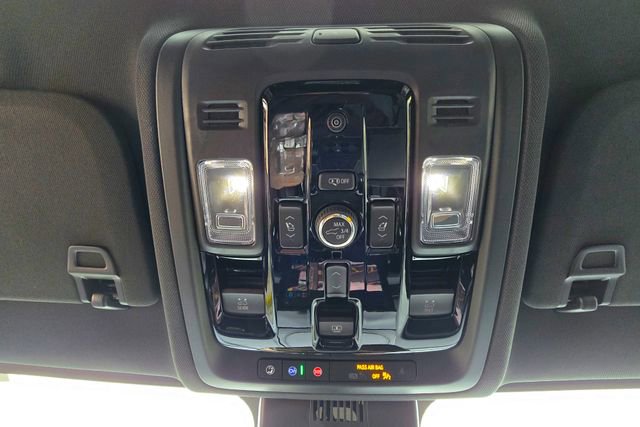 2026 GMC Yukon AT4 - Photo 36