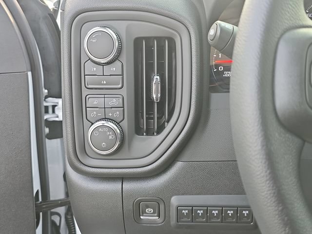 2026 GMC Sierra 2500HD Pro - Photo 17