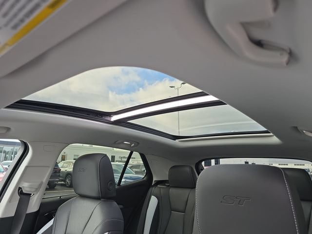 2026 Buick Envision Sport Touring - Photo 19