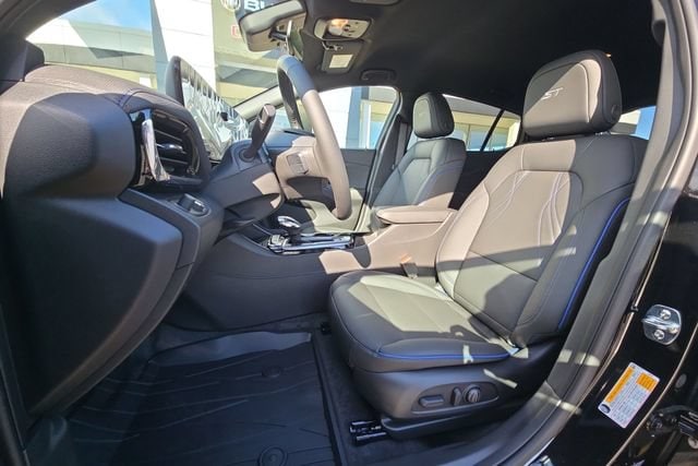 2026 Buick Envista Sport Touring - Photo 18