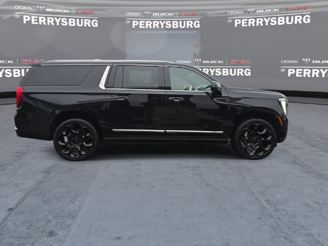 2026 GMC Yukon XL Denali - Photo 9