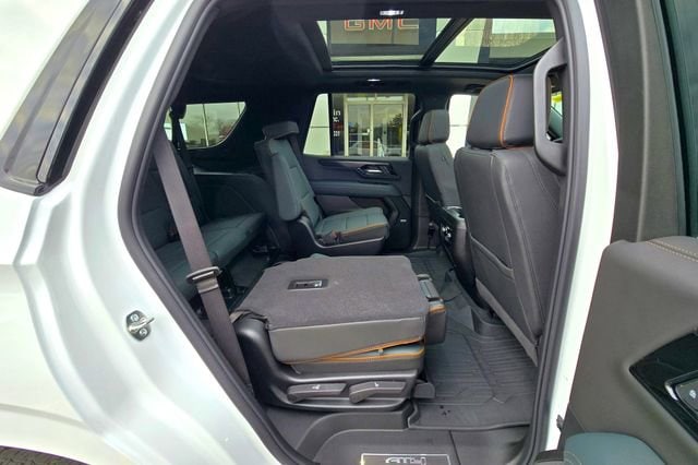 2026 GMC Yukon AT4 - Photo 22