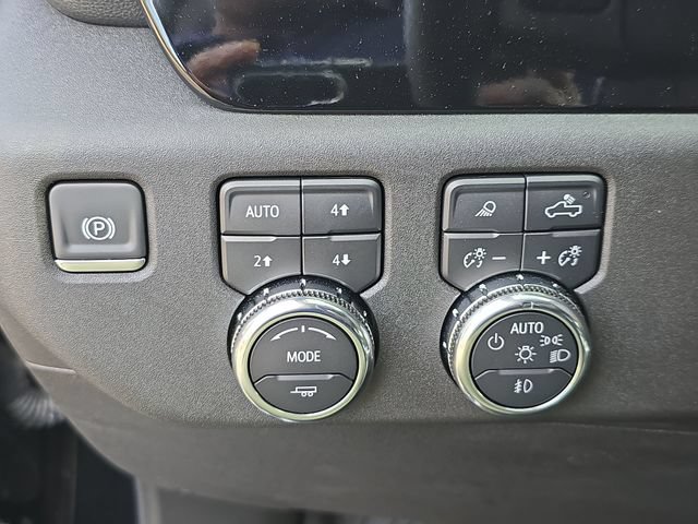 2025 GMC Sierra 2500HD SLT - Photo 18