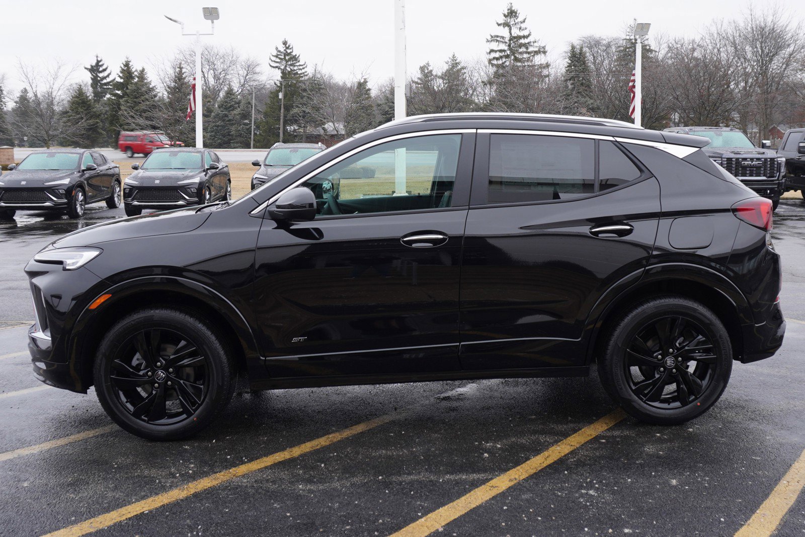 2025 Buick Encore GX Sport Touring photo 4