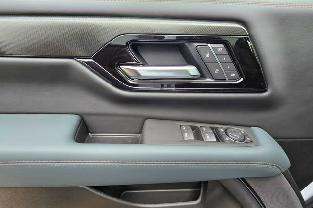 2026 GMC Yukon AT4 - Photo 28