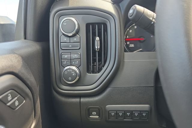 2025 GMC Sierra 2500HD Pro - Photo 17