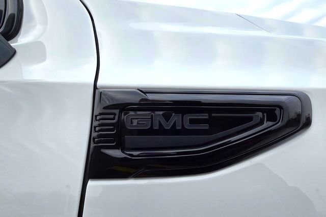 2026 GMC Yukon AT4 - Photo 43