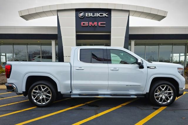2026 GMC Sierra 1500 SLT - Photo 10