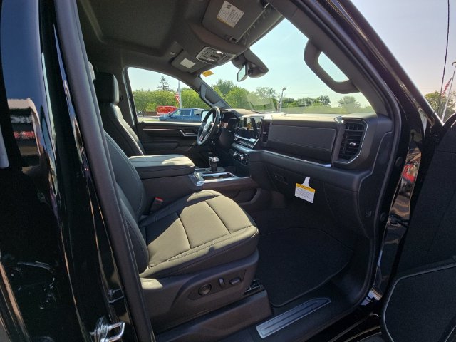 2026 GMC Sierra 1500 SLT - Photo 29