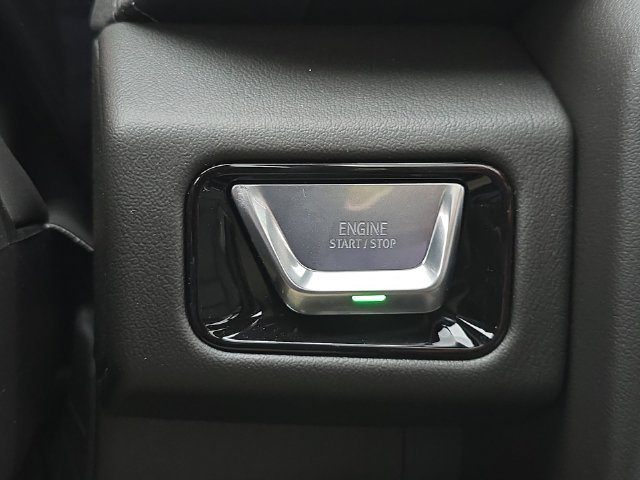 2026 GMC Yukon XL Denali - Photo 17