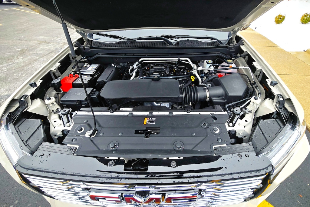 New 2026 GMC Canyon Denali Truck