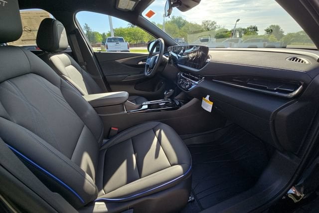 2026 Buick Envista Sport Touring - Photo 28