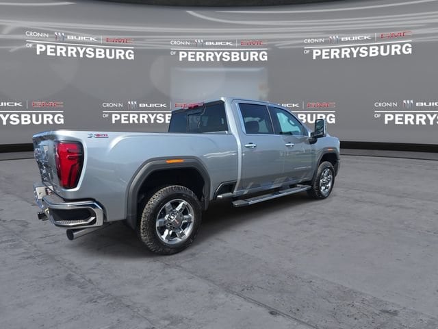2025 GMC Sierra 2500HD SLT - Photo 8