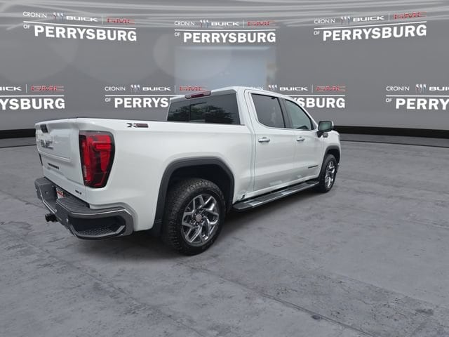 2026 GMC Sierra 1500 SLT - Photo 8