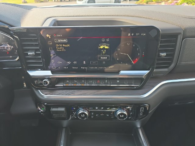 2026 GMC Sierra 1500 SLT - Photo 13