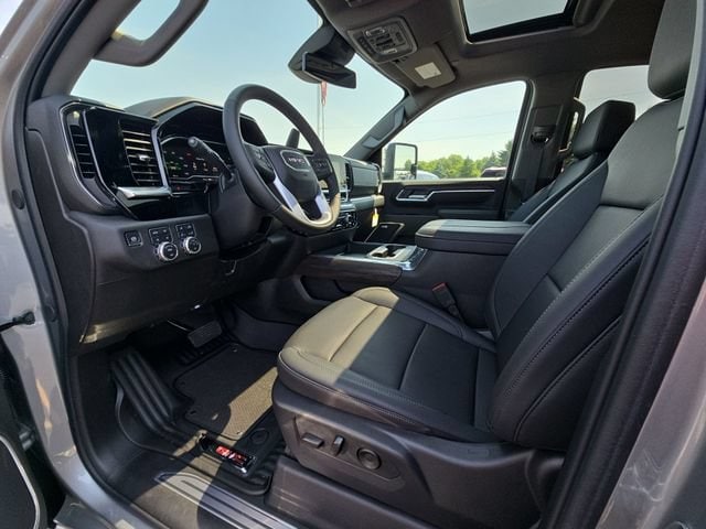 2025 GMC Sierra 2500HD SLT - Photo 10