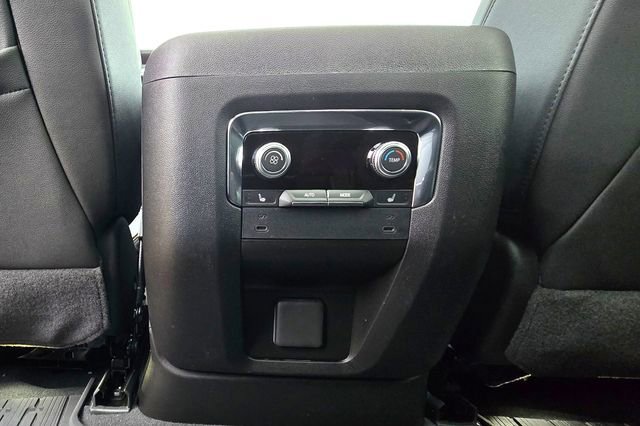 2026 GMC Yukon AT4 - Photo 40