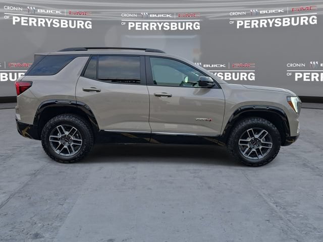 2026 GMC Terrain AT4 - Photo 9
