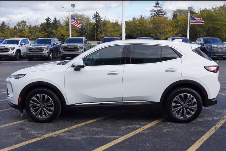 2024%20Buick%20Envision%20Preferred%20-%20Cronin%20Buick%20GMC%20of%20Perrysburg%2C%20Ohio.JPG