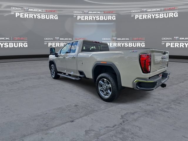 2026 GMC Sierra 3500HD SLE - Photo 6