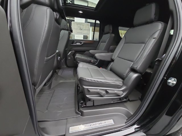 2026 GMC Yukon XL Denali - Photo 26
