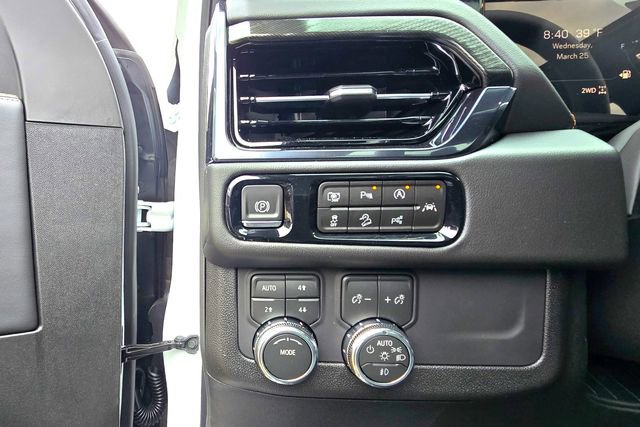 2026 GMC Yukon AT4 - Photo 30