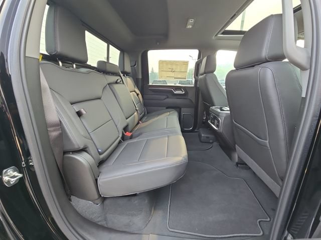 2025 GMC Sierra 2500HD SLT - Photo 28