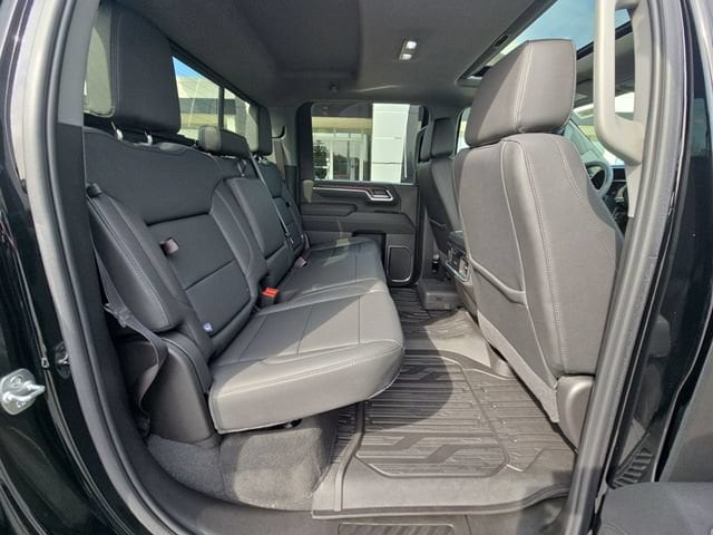 2025 GMC Sierra 2500HD SLT - Photo 28