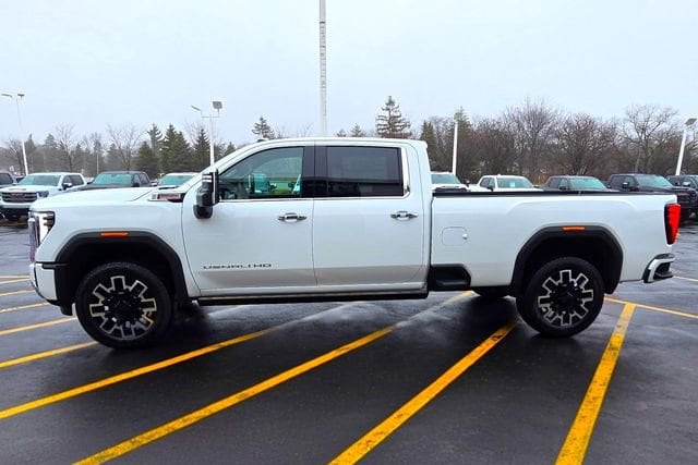 2025 GMC Sierra 2500HD Denali - Photo 4