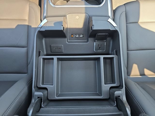 2025 GMC Sierra 2500HD SLT - Photo 36