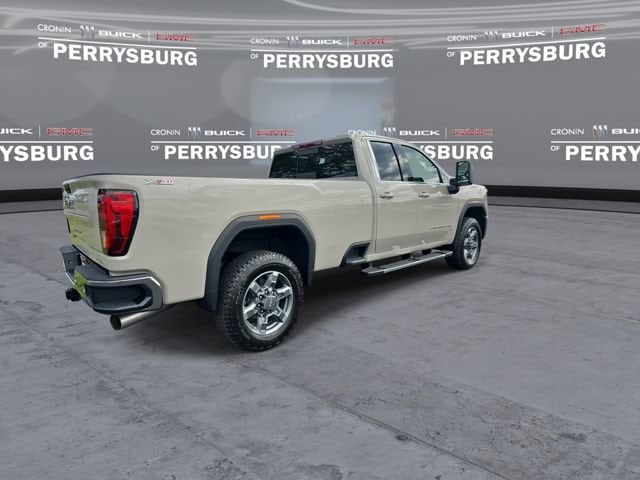 2026 GMC Sierra 3500HD SLE - Photo 8