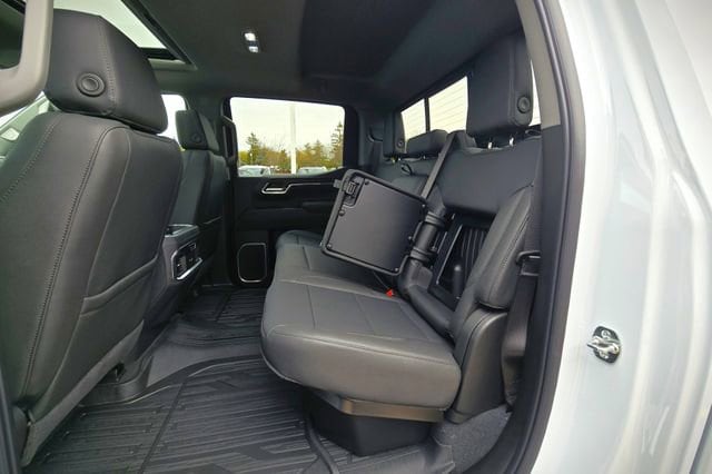 2026 GMC Sierra 1500 SLT - Photo 14