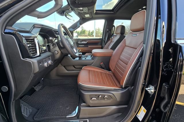 2026 GMC Sierra 1500 Denali Ultimate - Photo 12