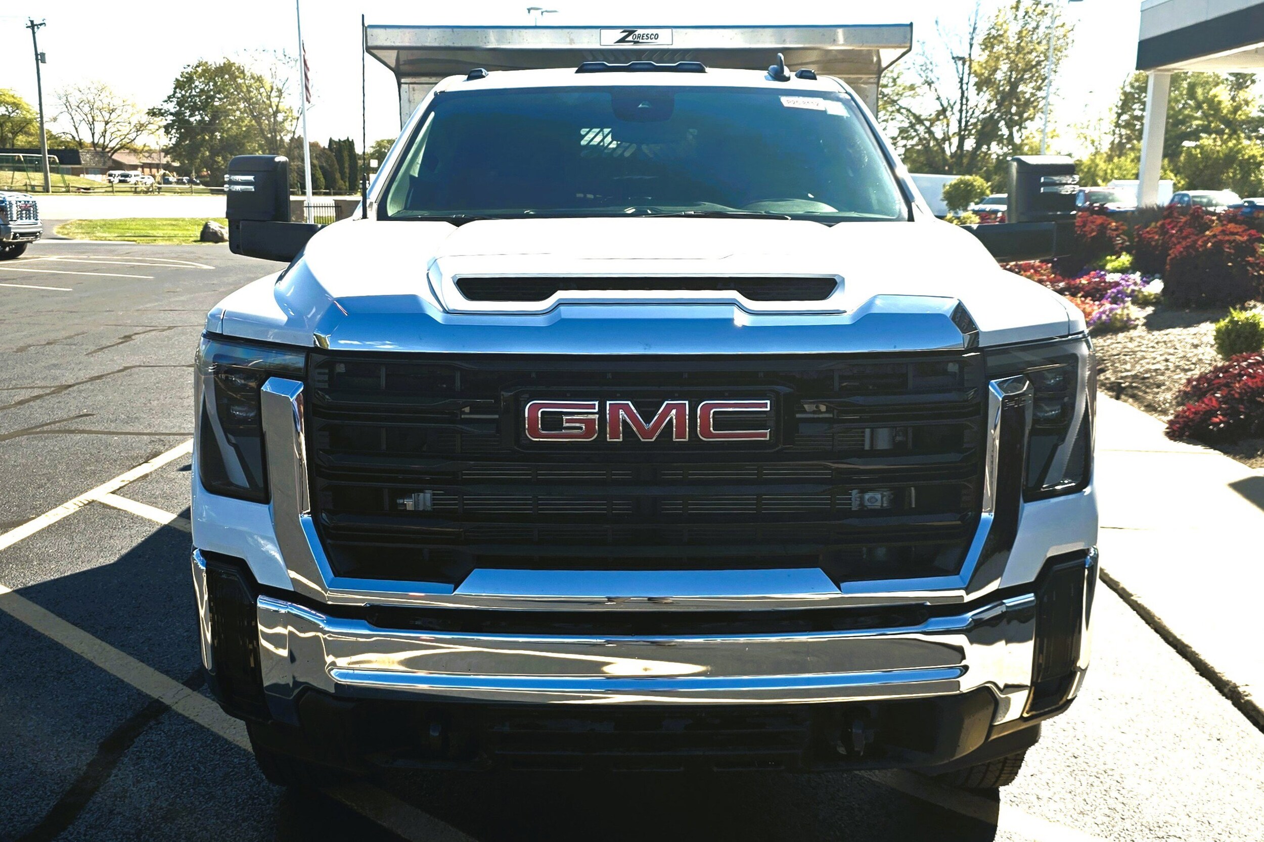 2025 Gmc Sierra 3500 HD Pro photo 2